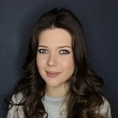 Анастасия  Угарова 