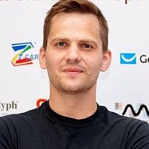 Дмитрий  Мирошниченко