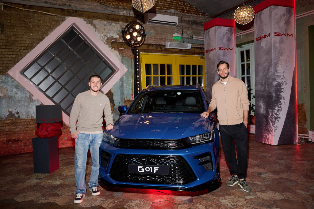 «Локомотив» заключил партнерское соглашение с китайским автомобильным брендом SWM Motors