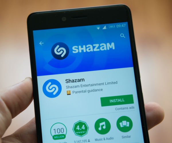 Apple купила сервис распознавания музыки Shazam за 400 миллионов долларов