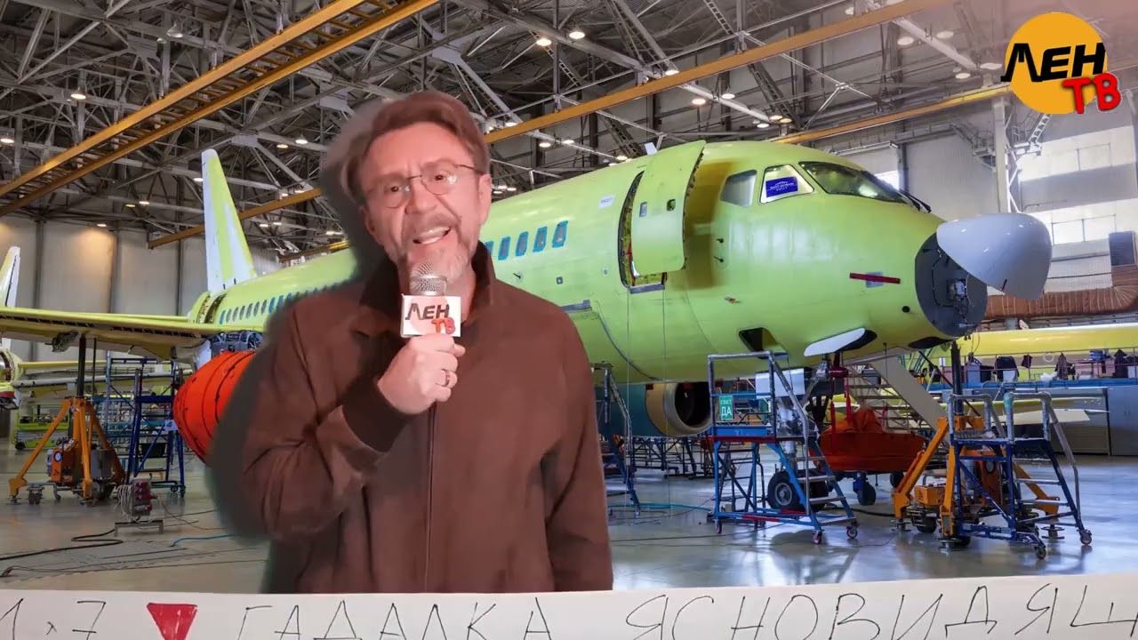 Фотограф Александр Попов подал в суд на Сергея Шнурова – тот, не спросясь, использовал его снимок в клипе «Ленинграда» «Наша Экономика»