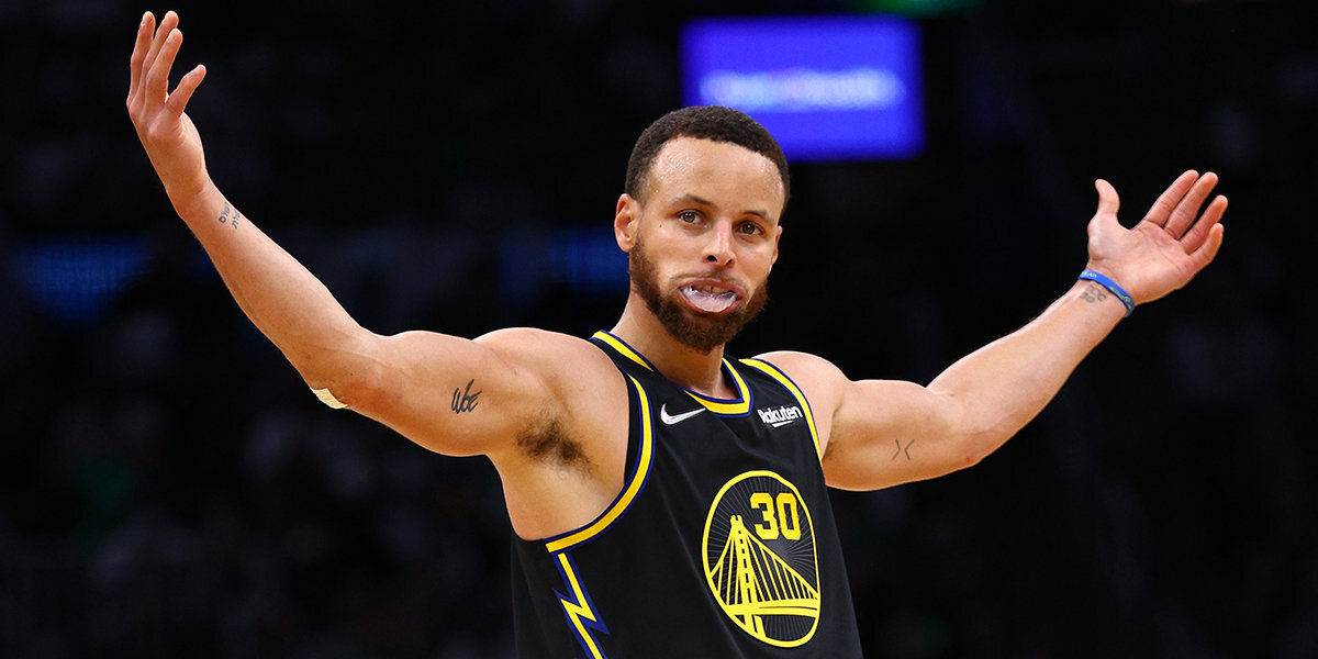 Стефен Карри продлил контракт с «Голден Стэйт» и стал первым в истории НБА игроком с зарплатой выше 60 миллионов долларов за сезон