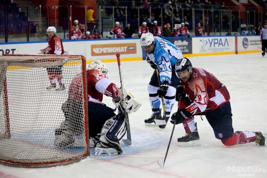 Стань игроком хоккейного клуба RMA 