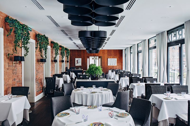 Ресторатор Игорь Витошинский — о снобизме, шашлыках и ресторанах в Европе