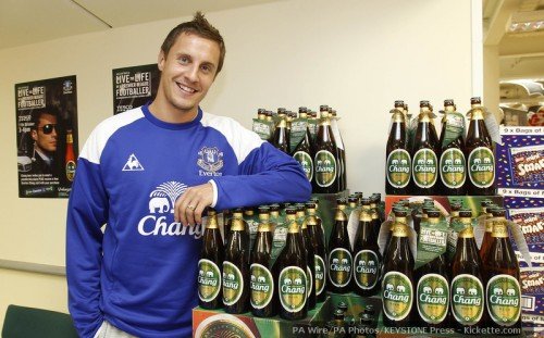 «Эвертон» заключил рекордную сделку с титульным спонсором (ВИДЕО)