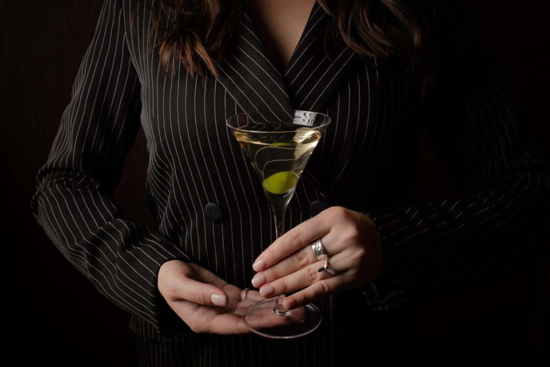 На Покровке открылся коктейльный бар Hanky 3/7 с британо-китайским колоритом 