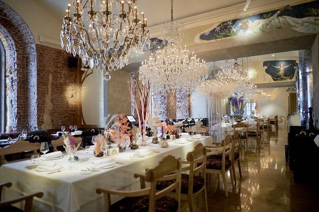 На Большой Никитской улице открылся рыбный ресторан «Гвидон», новый проект White Rabbit Family