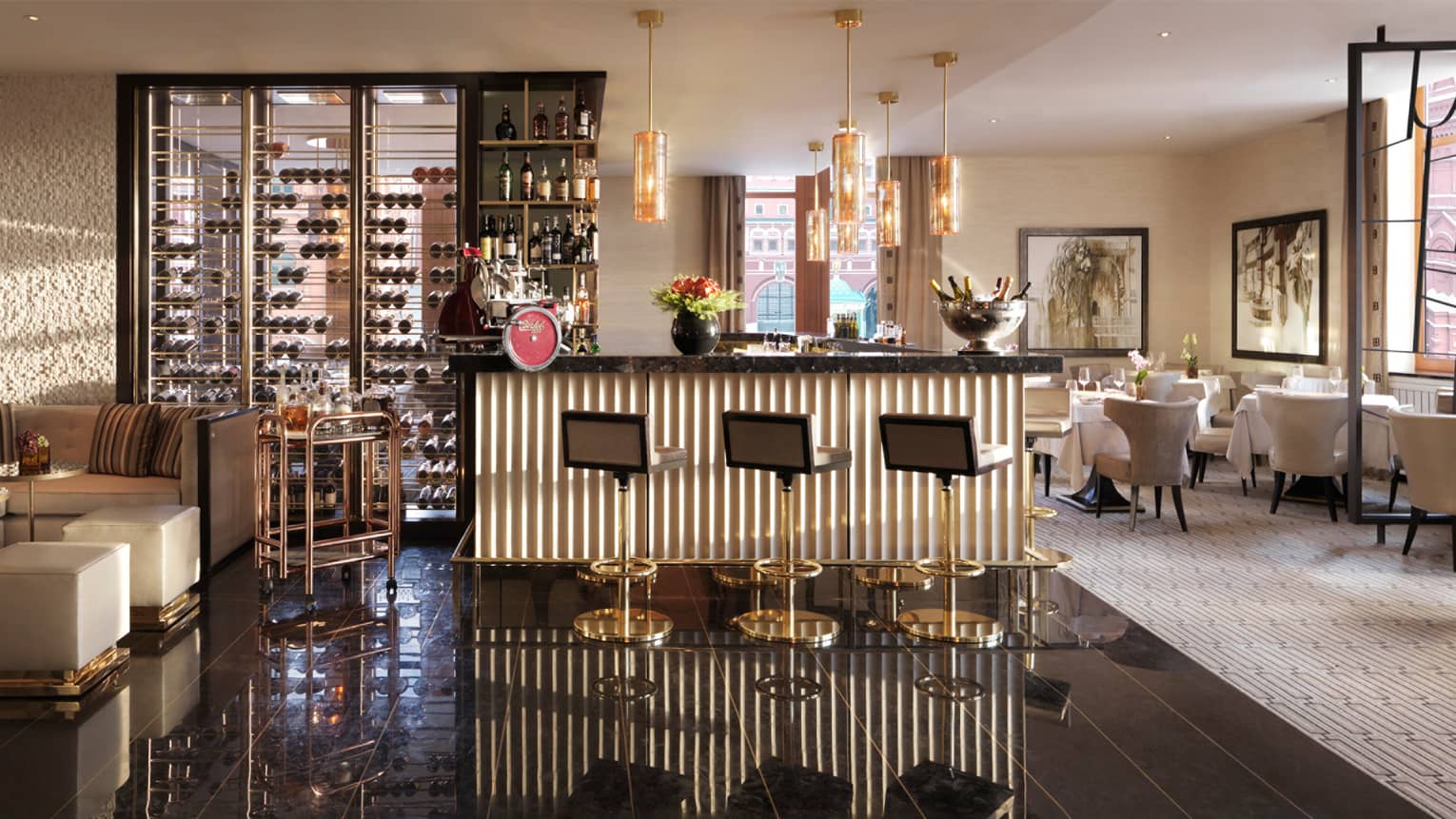 В Four Seasons Hotel Moscow перезапустился ресторан Quadrum