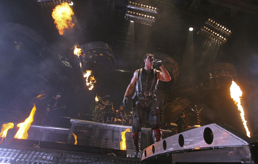 На концерте Тилля Линдеманна впервые в России используют систему предотвращения съемки