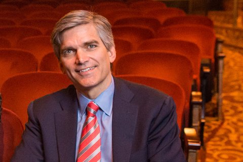 «Тэд Смит прежде был весьма далек от аукционного бизнеса»