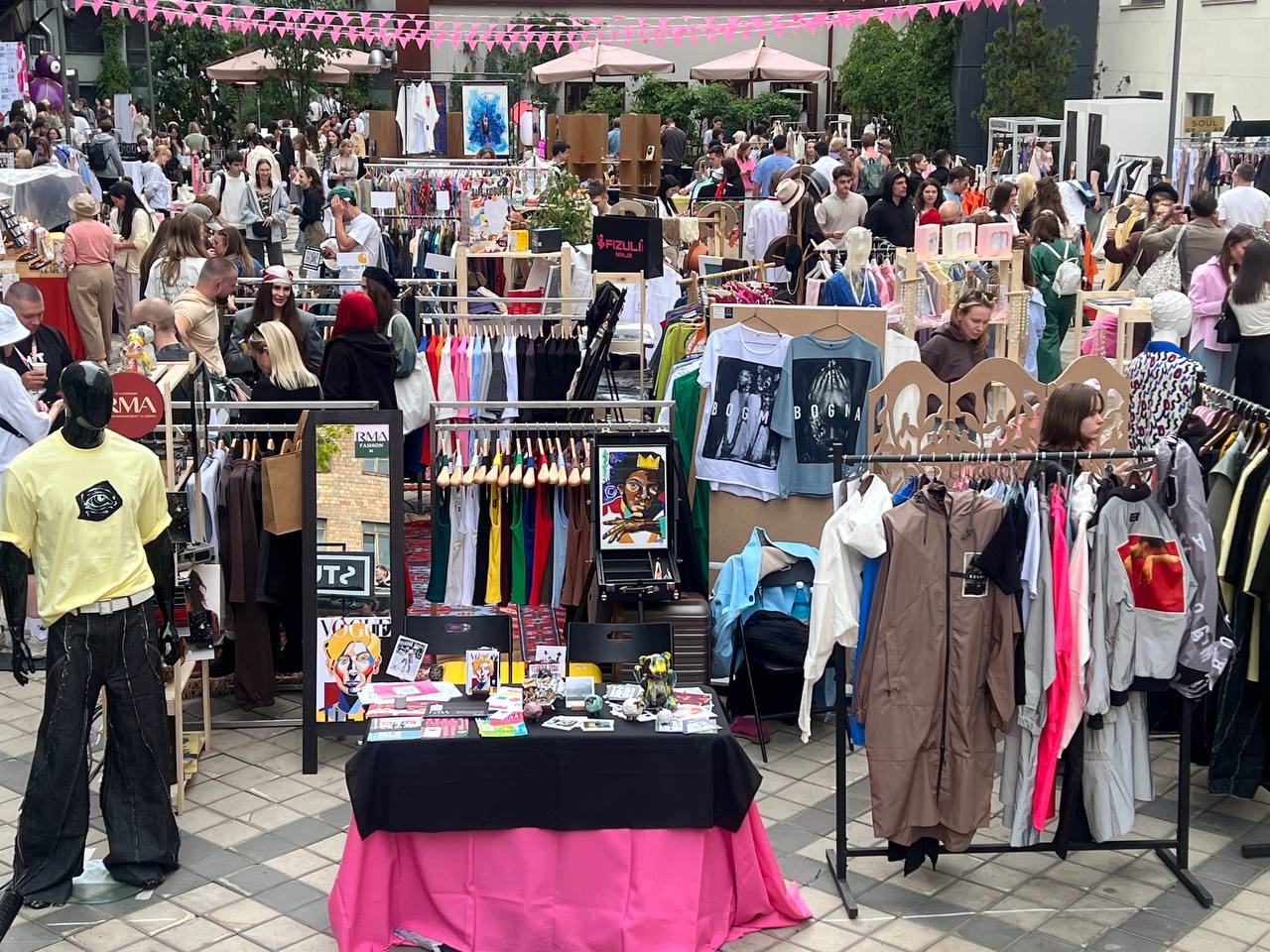 Russian Management Academy стала одной из самых ярких участниц летнего маркета на Суперметалле 