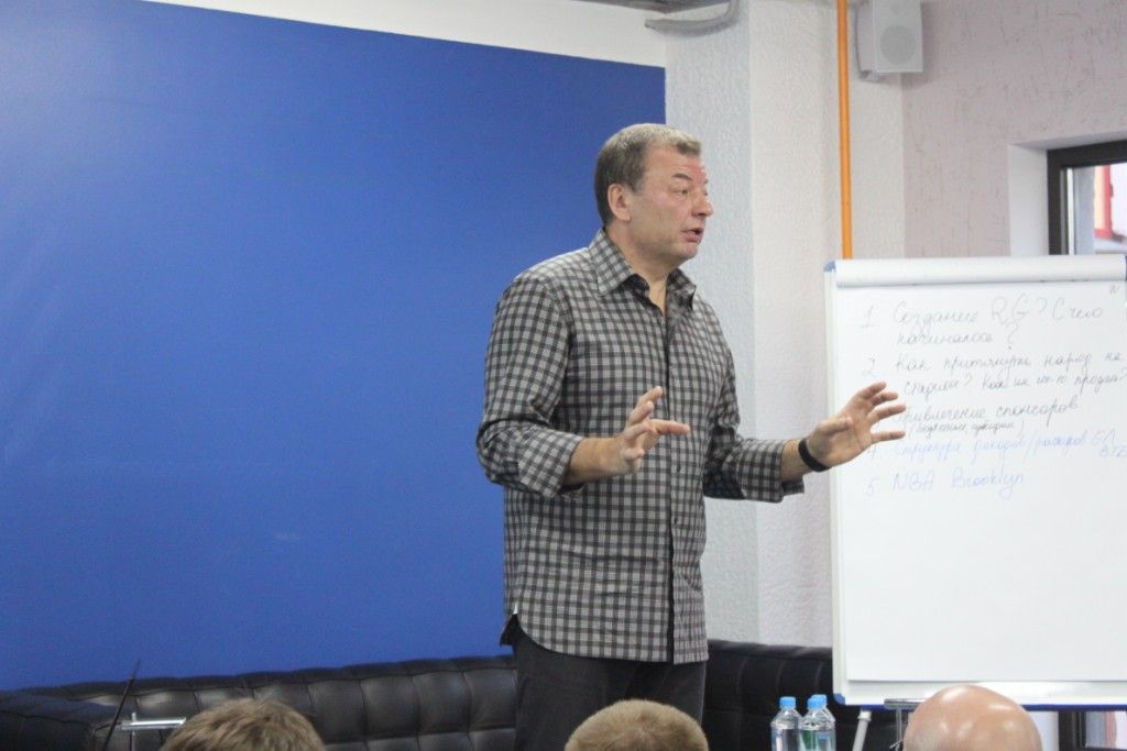 Лекция Сергея Кущенко (ФОТОГАЛЕРЕЯ)