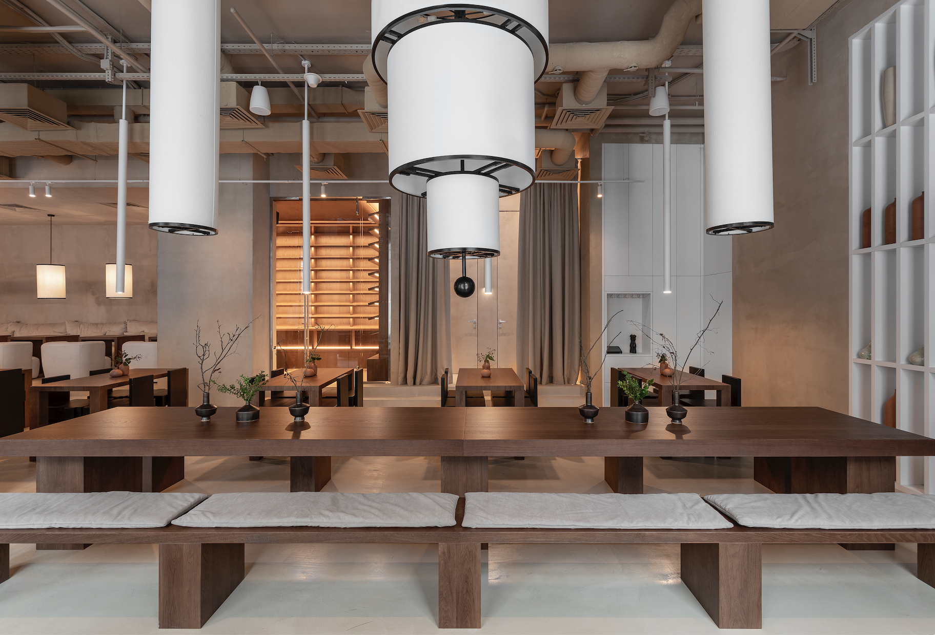 На Малой Пироговской улице открылся винный бар-ресторан Verd 