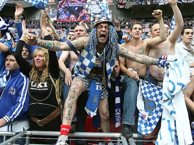 Футбольный клуб «Портсмут» перешел в собственность российских бизнесменов