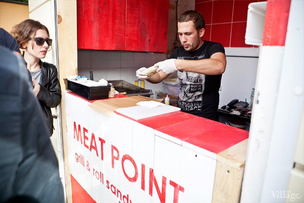 Meat Point: как семья из Грозного открыла в Москве кафе с идеальной уличной едой