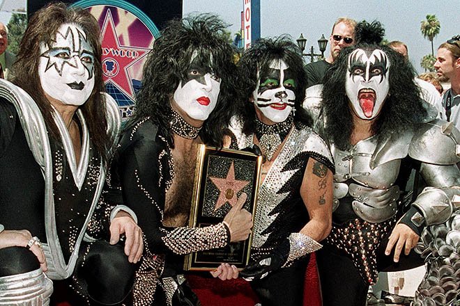 «За существенный вклад в музыкальную эволюцию» (ВИДЕО)