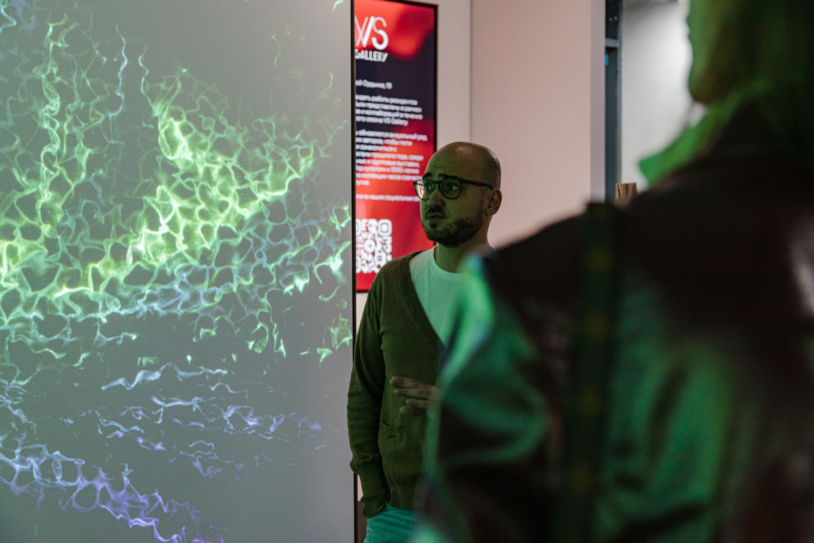 Открытие выставки Кирилла Рейва в галерее выпускника RMA Александра Карлявина