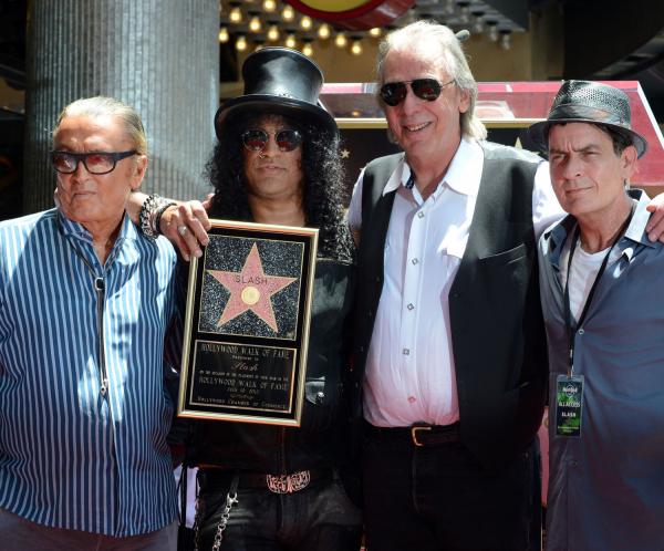 Погулять вышел (ВИДЕО)