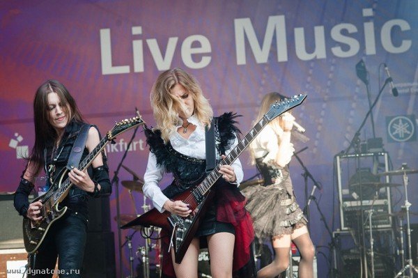 LIVE MUSIC STAGE не выходя из дома 