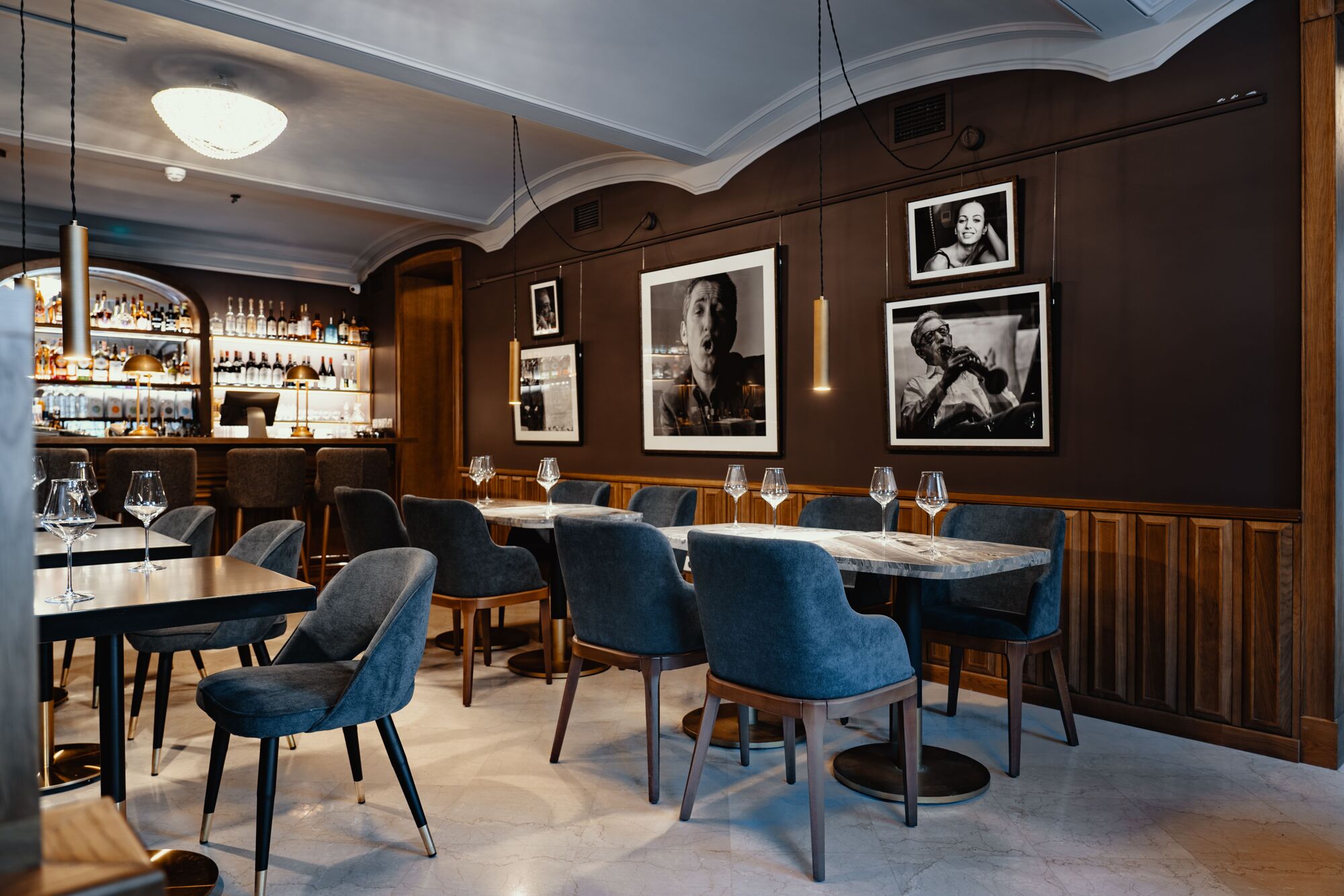 На Гоголевском бульваре открылось обновленное Гранд Кафе «12»