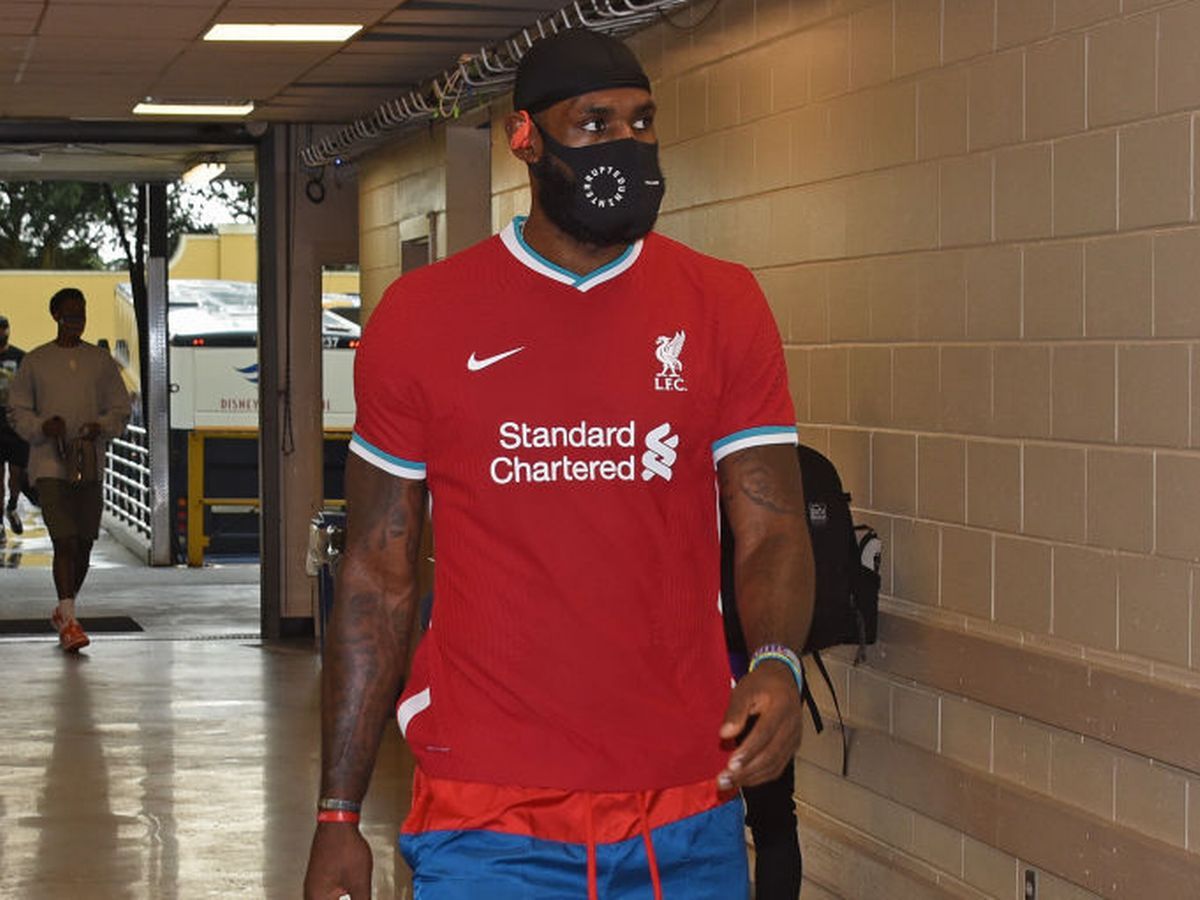 Леброн Джеймс увеличил свою долю в «Ливерпуле», купив акции владеющей клубом Fenway Sports Group 