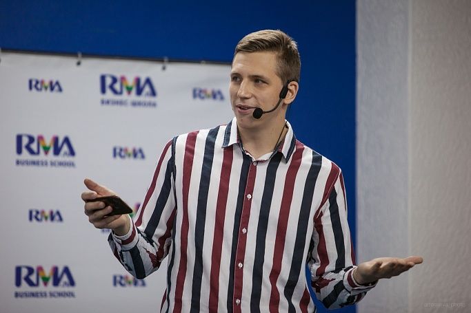 Поздравляем Александра Журавлева! 