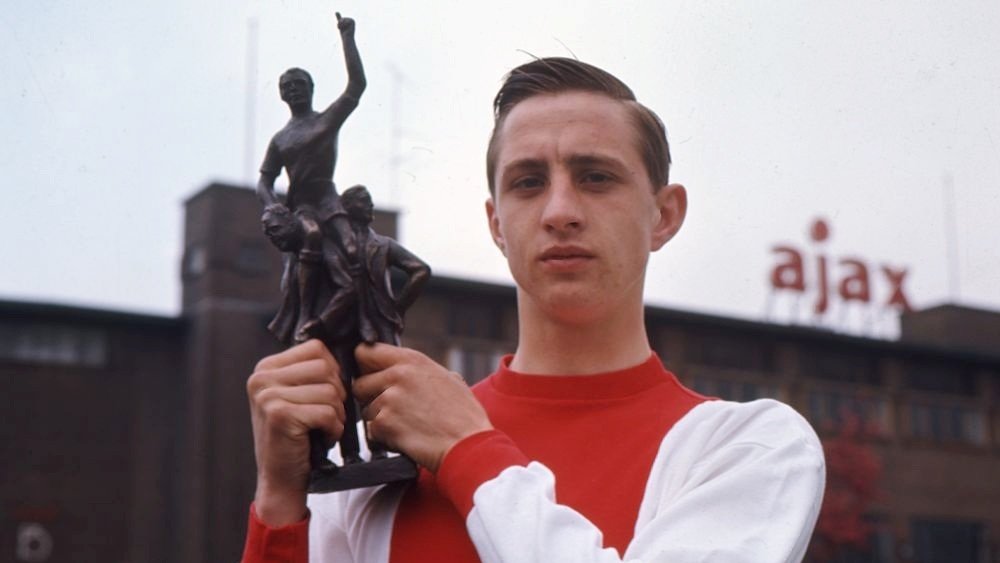 «Аякс» со следующего сезона переименует стадион в честь Йохана Кройффа
