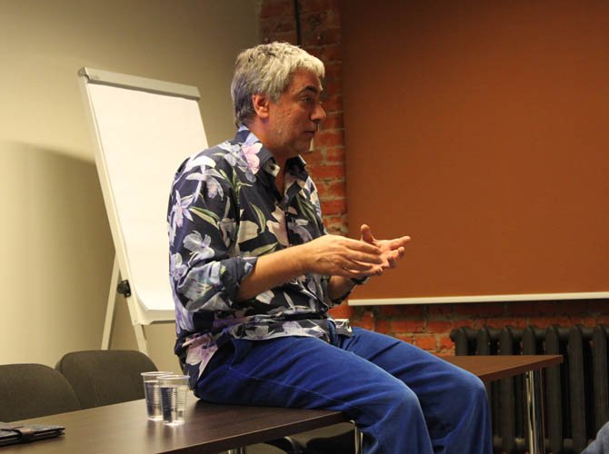 "Startupers should exhibit the survivability akin to that of roaches and other bugs"
