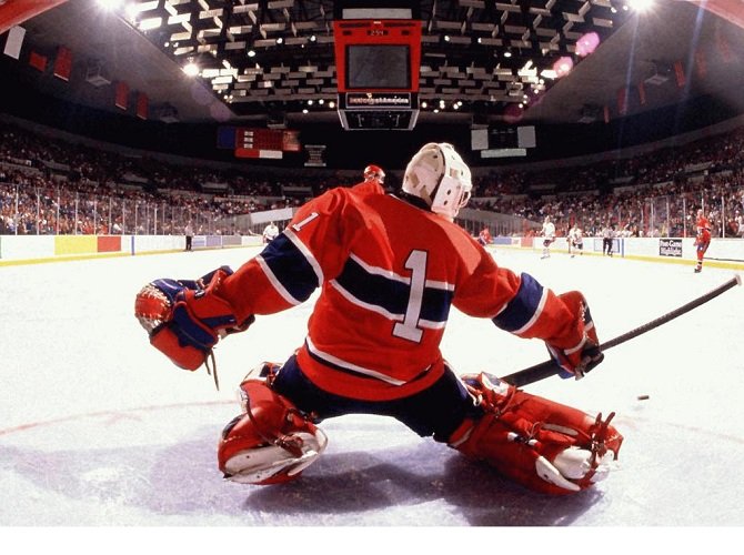 Коробка со спонсорами