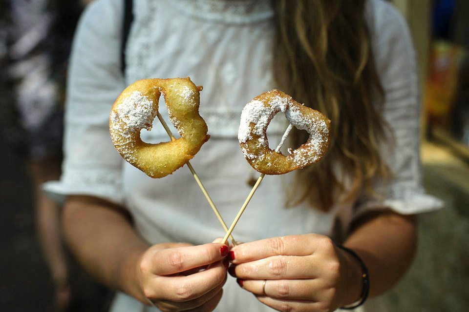 Пян-се, смузи, каши и другая еда в Манеже