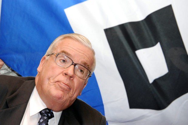 «На трансферную кампанию»