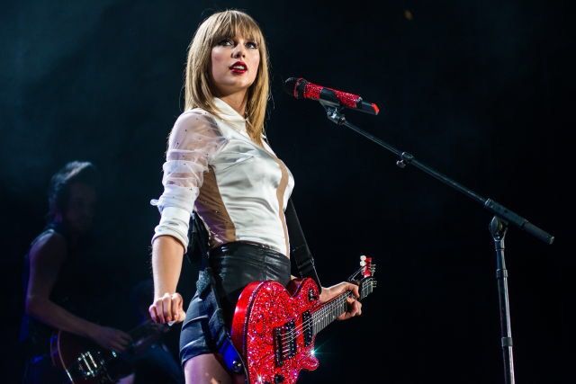 IFPI: Тейлор Свифт - самый продаваемый артист 2024 года, в Топ-3 - Дрейк и Seventeen