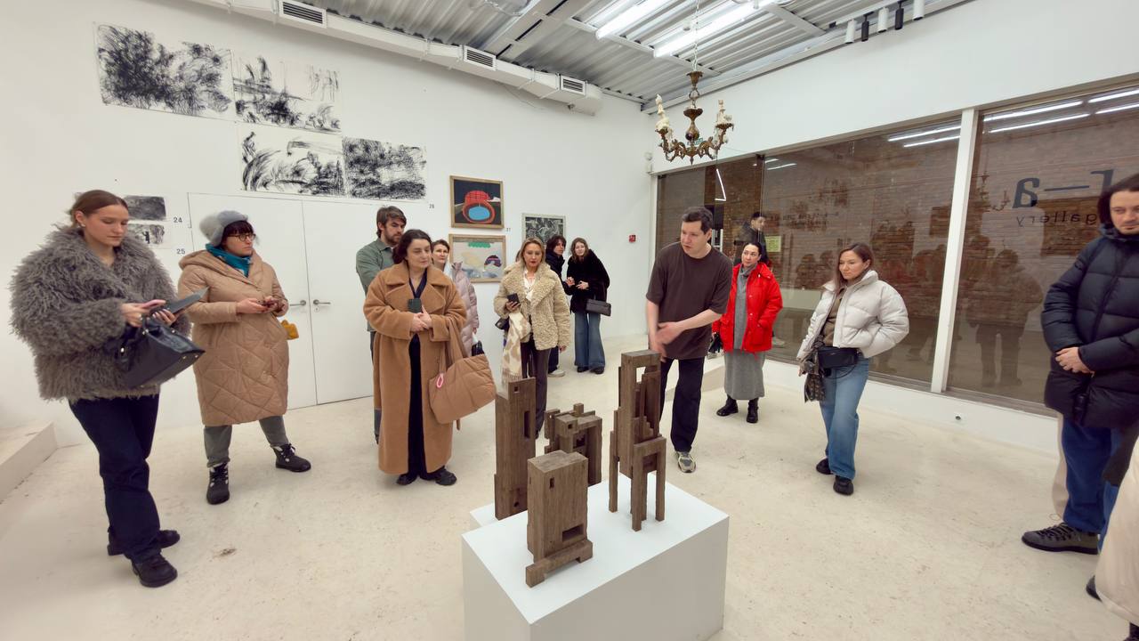 Медиация Сергея Дорохова как практика профессионального мышления в галерее a-s-t-r-a, vol.8 