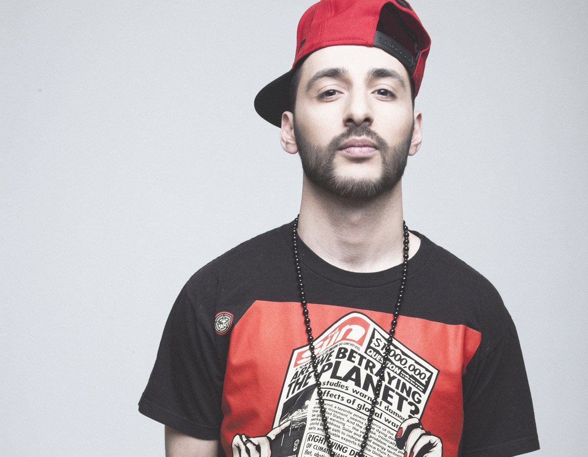 Отличие инди-артиста от артиста с контрактом на лейбле (ВИДЕО)