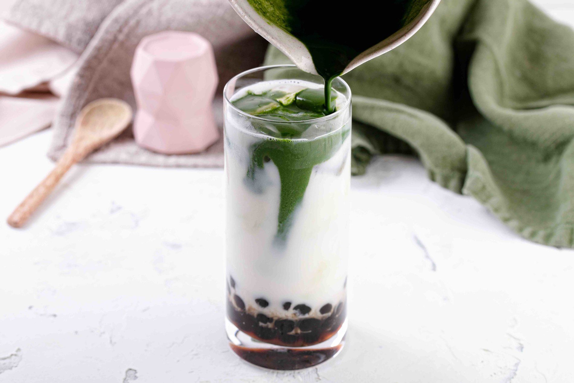 В «Москва-Сити» создатели J'Pan открыли матча-бар