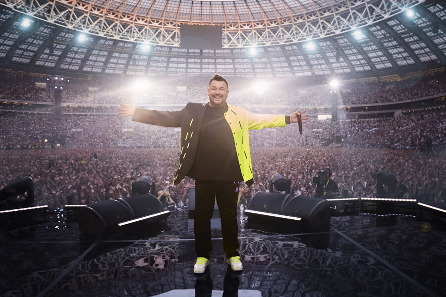 «Руки Вверх» попали в Книгу рекордов России - три  выступления группы в «Лужниках» собрали 225 тысяч человек  