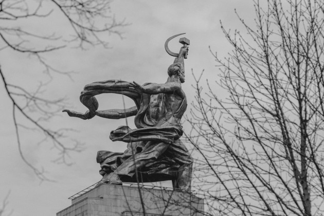 Общий обзор: экскурсия в павильон «Рабочий и колхозница» как образовательный опыт