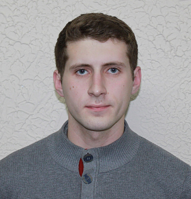 Захаров  Максим  Валерьевич