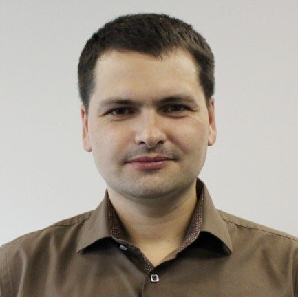 Ломако  Илья  Валерьевич 