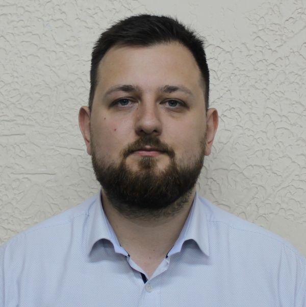 Гончаров  Виктор Викторович