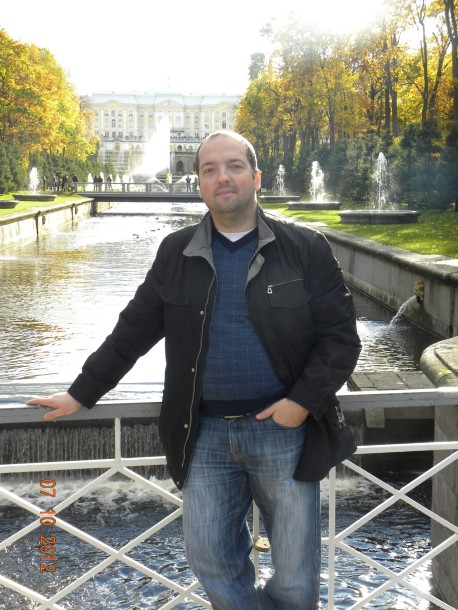 Леонов  Николай Александрович