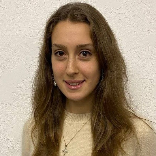 Асатурова Анна Александровна 